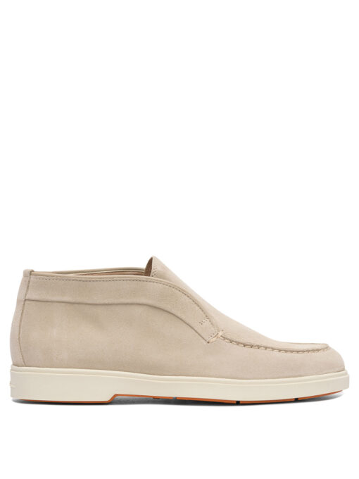 Sneakers & Slip-On