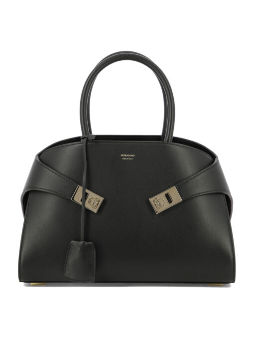Shoulder bags