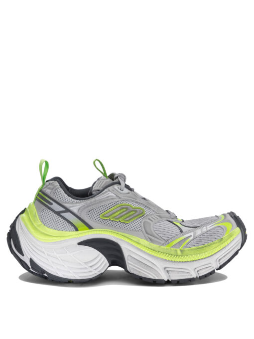 Sneakers & Slip-On