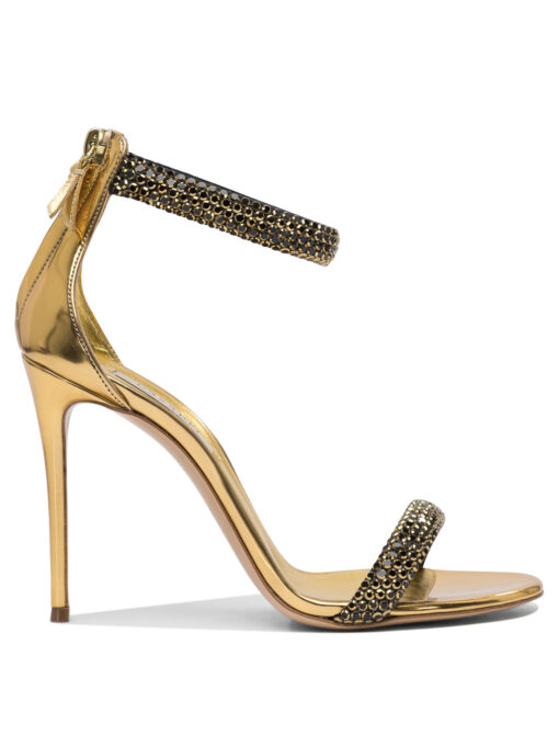 Heeled shoes
