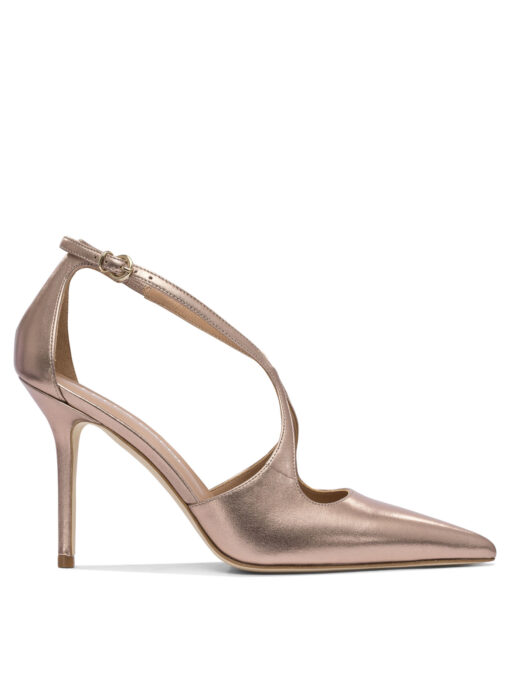 Heeled shoes