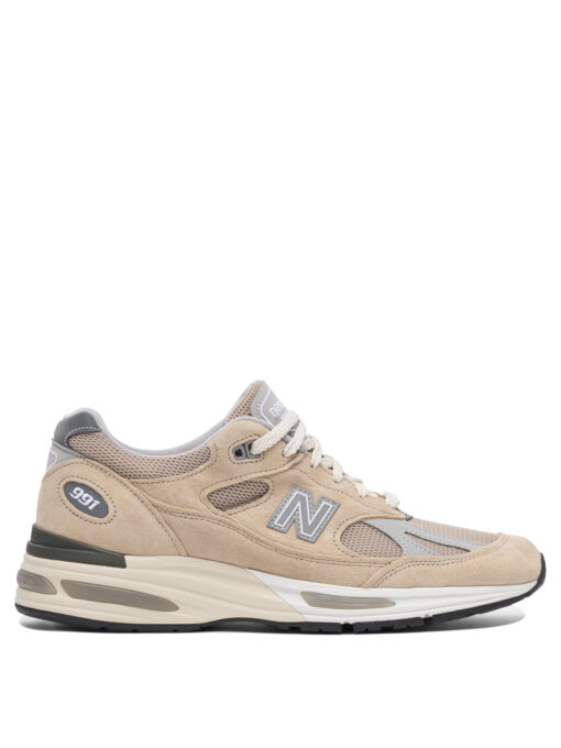 "Elevated Essentials Made in UK991V2" Sneakers