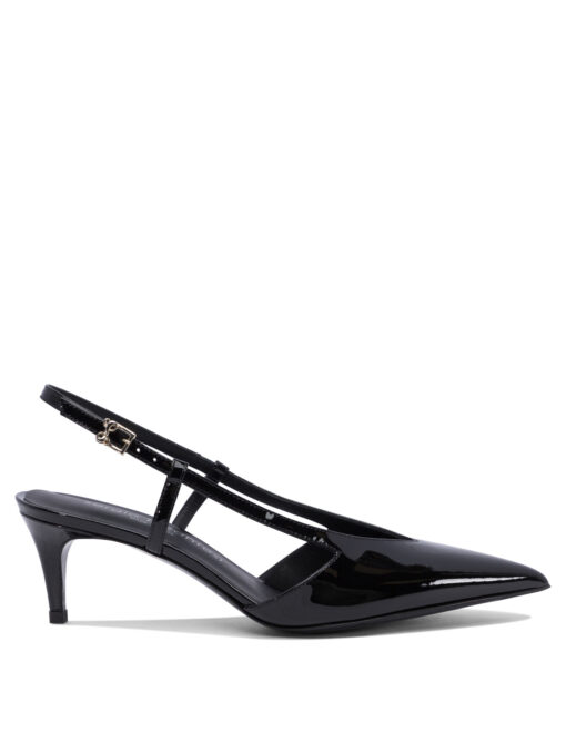 Heeled shoes