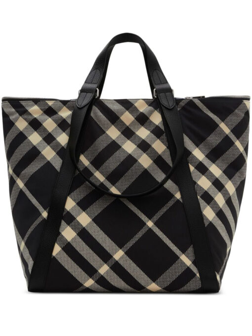 Shoulder bags