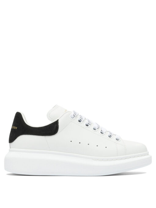 LEATHER UPPER AND RUBBER SOLE SNEAKER