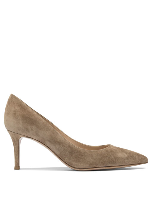 Heeled shoes
