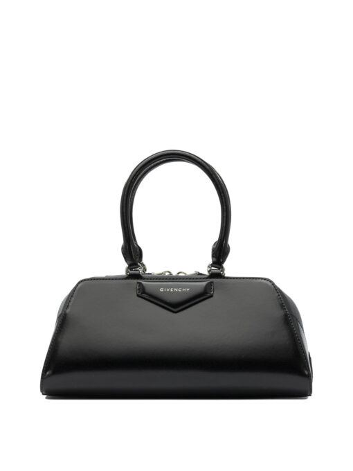 Shoulder bags