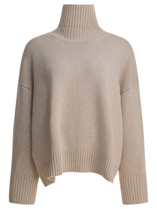 "William" Turtleneck