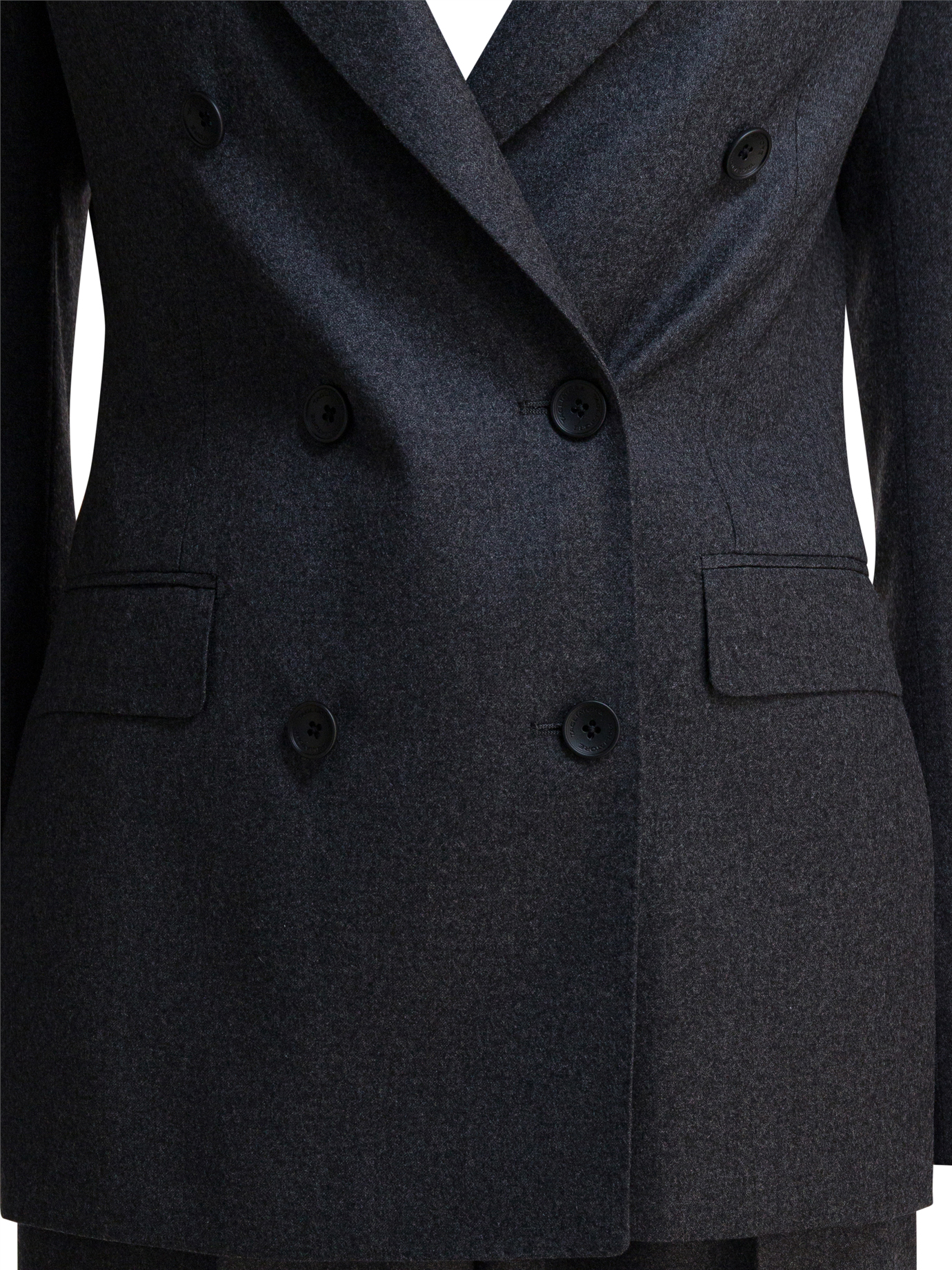 Suits - Image 3