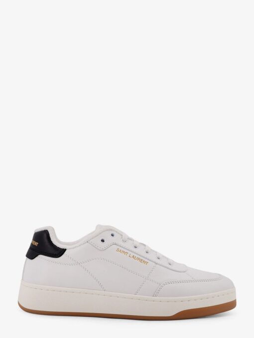 Leather sneakers