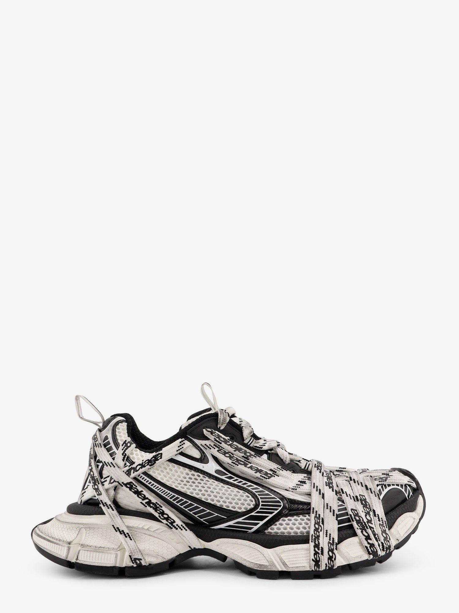 3XL Extreme Laces mesh sneakers