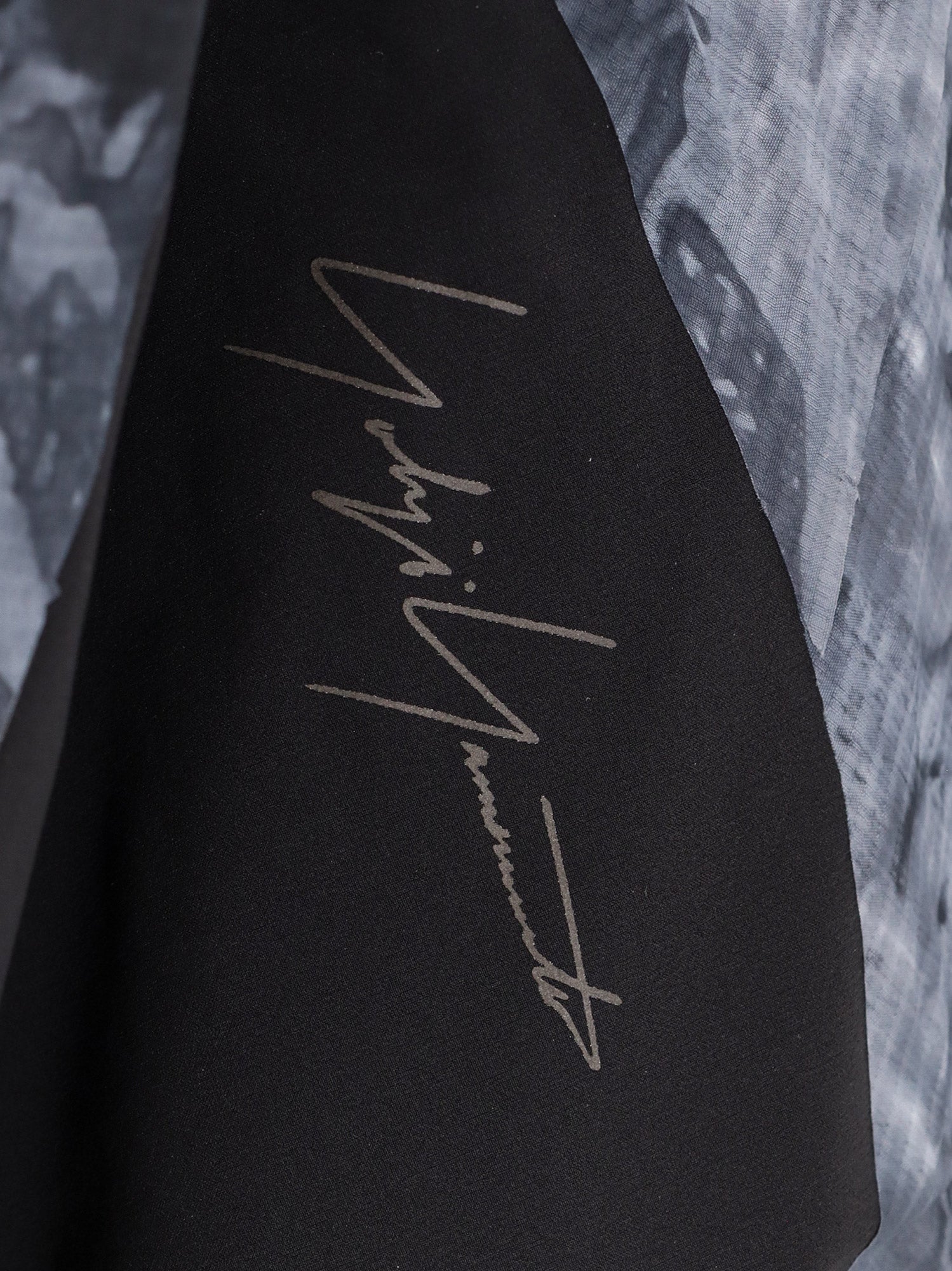 Run nylon jacket - Image 3
