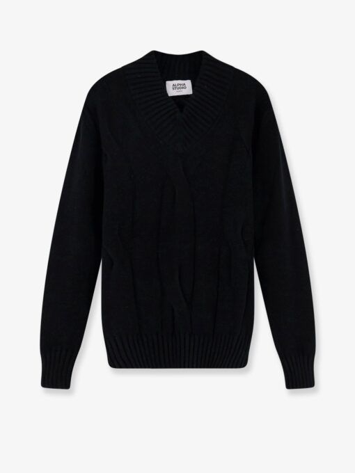 Cashmere sweater