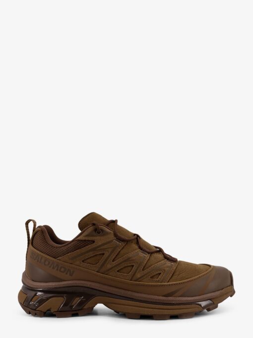 Leather sneakers