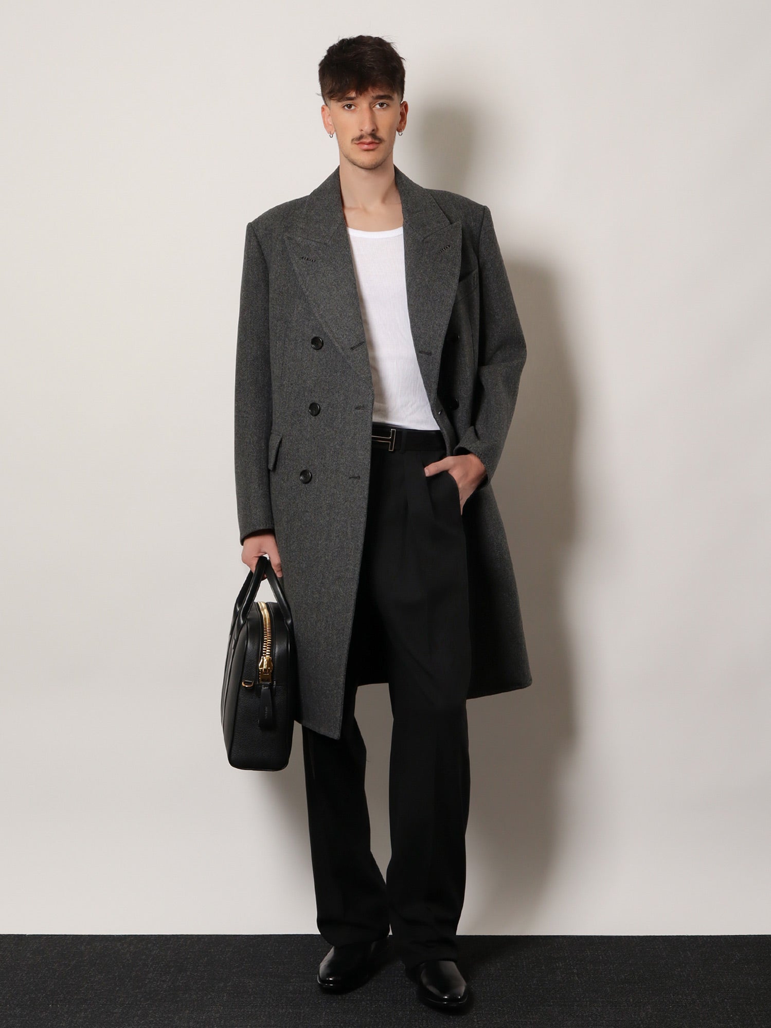 Double-breasted wool coat with herringbone motif - Image 2