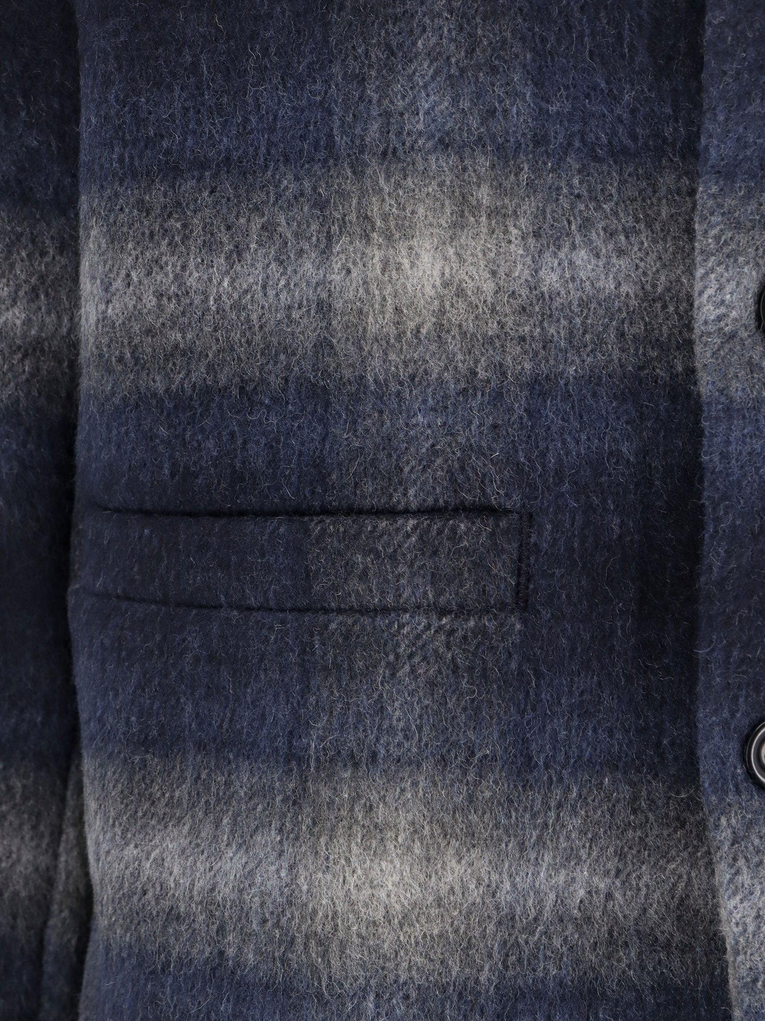 Italian Fabric blazer - Image 3