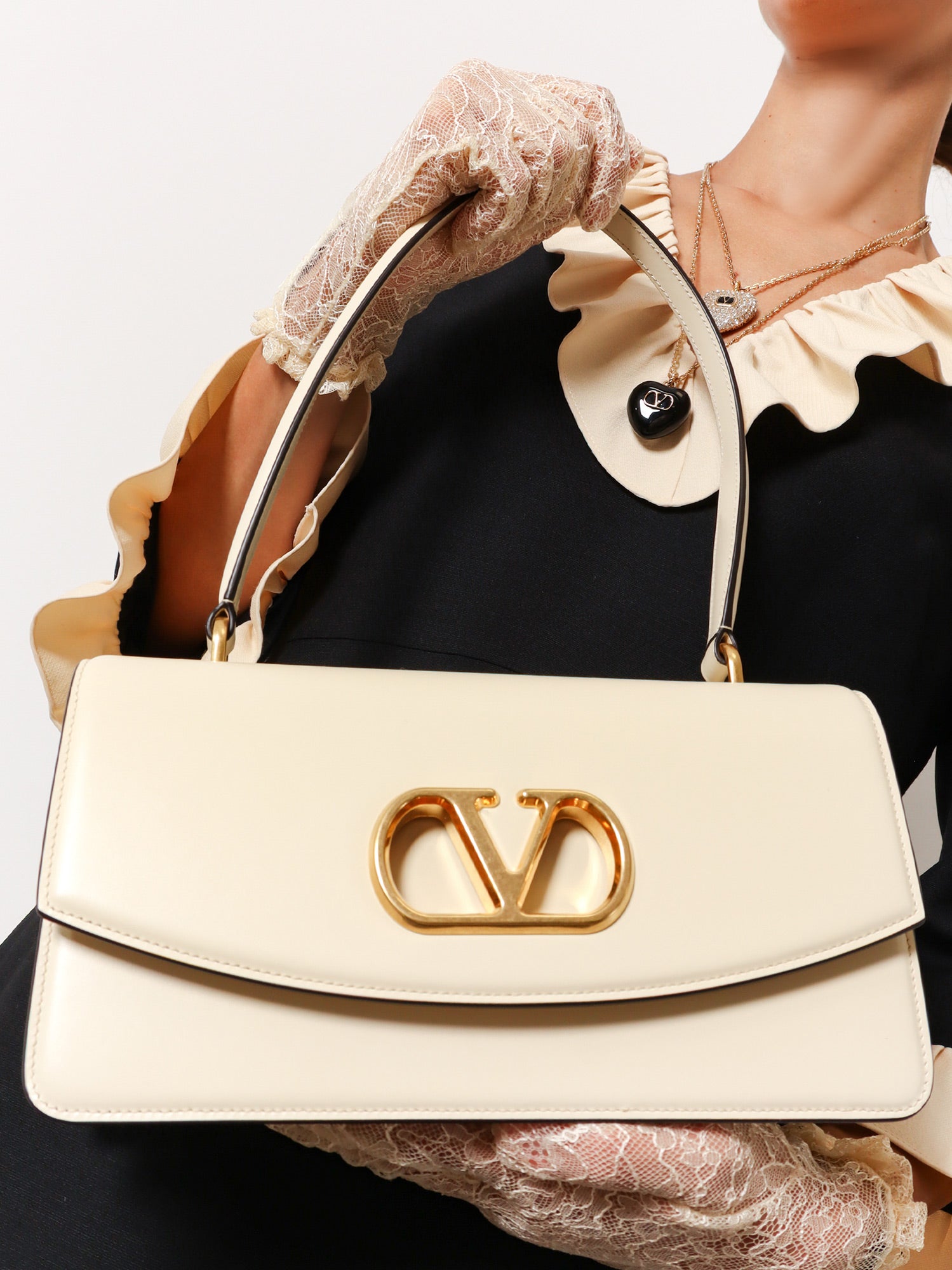 Leather Vlogo shoulder bag - Image 2