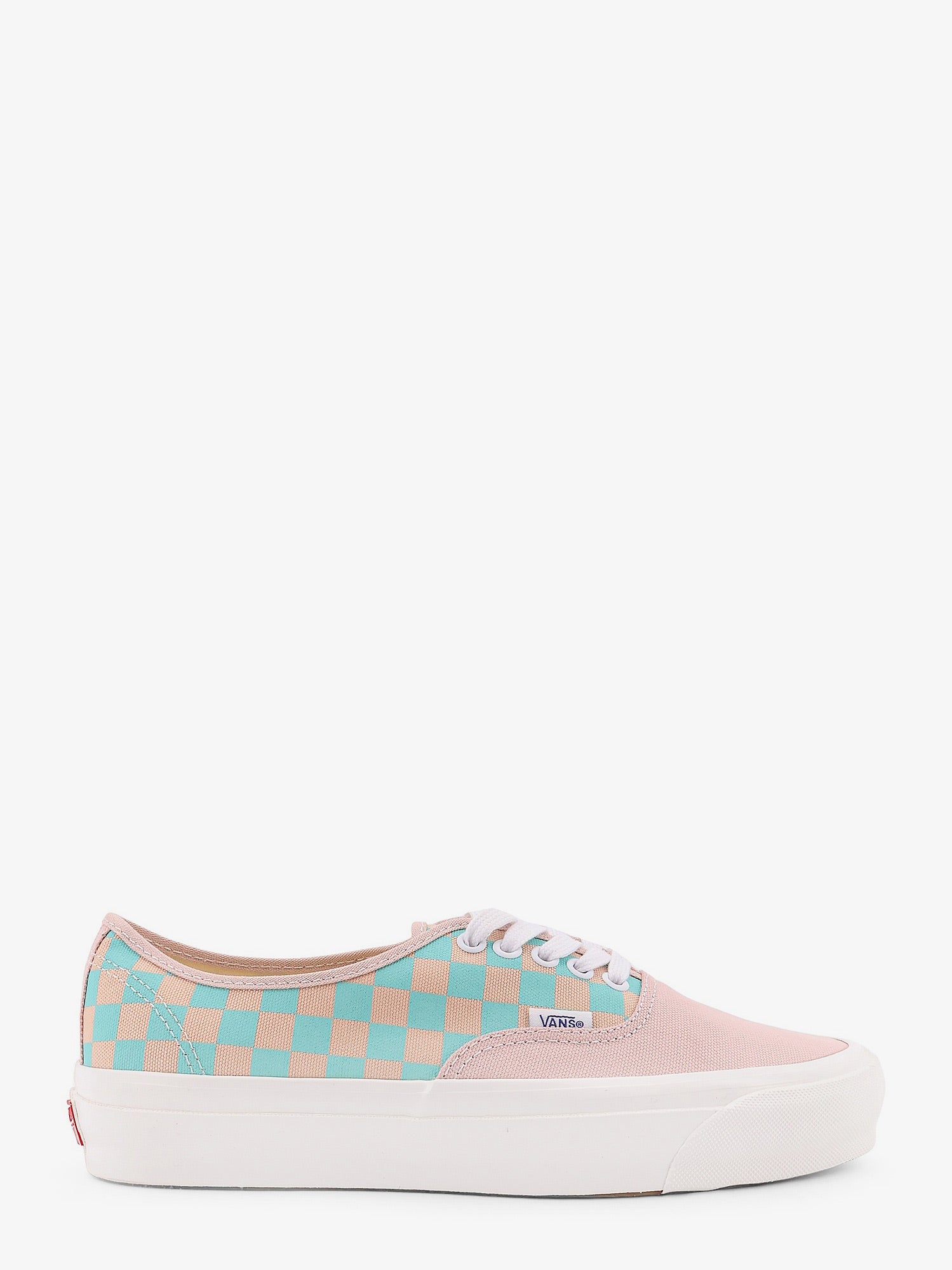 Lx Authentic 44 sneakers in checkboard canvas