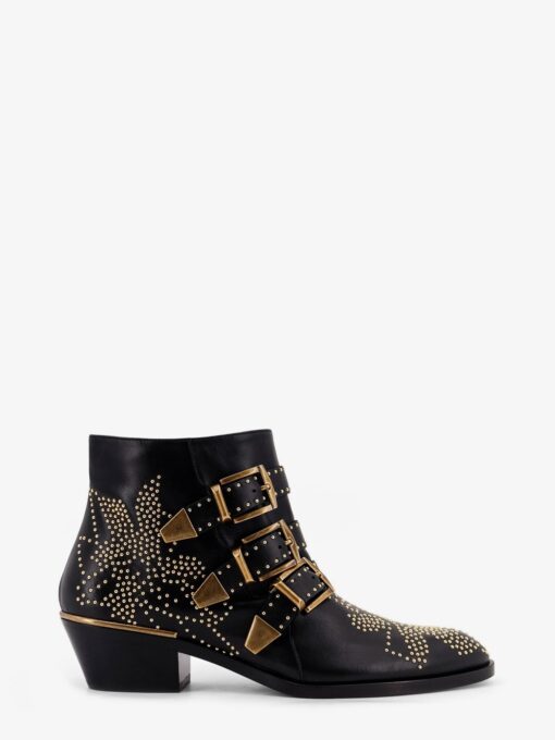 Leather Susan boots with metal details
