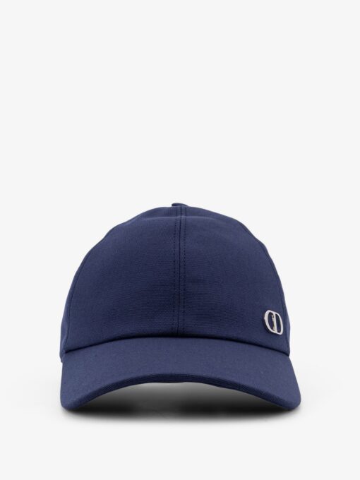 Cotton hat with metal CD logo