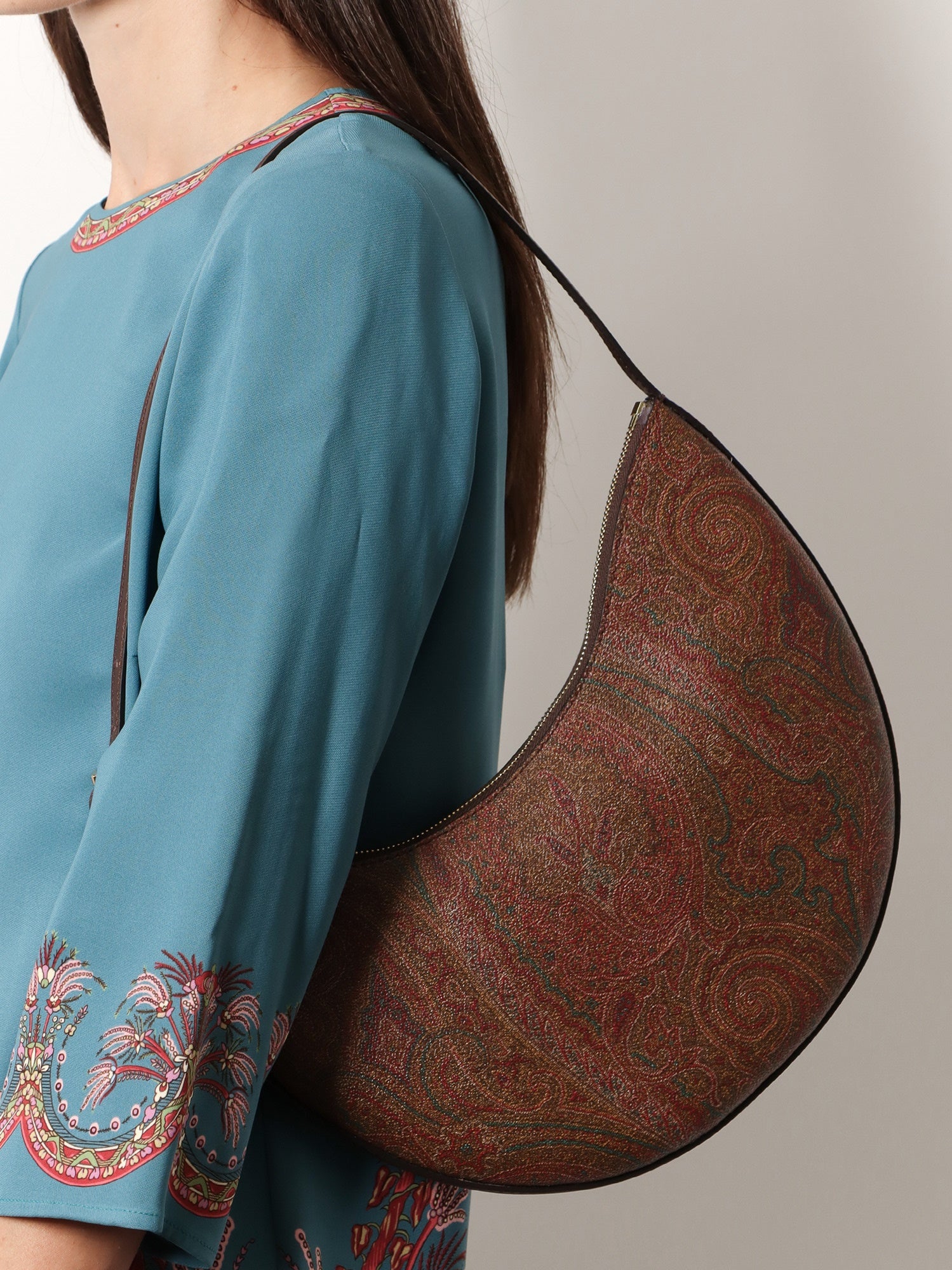 Etro Essential M Arnica Hobo Bag - Image 2