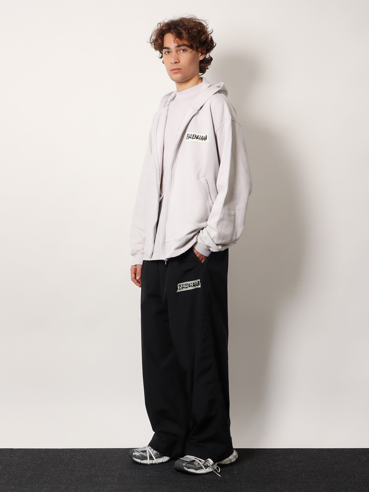 Cotton and nylon Tracksuit Pants - Image 2