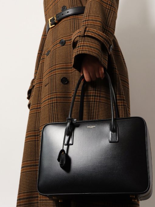 Sac de Jour in Box leather handbag with metal padlock detail