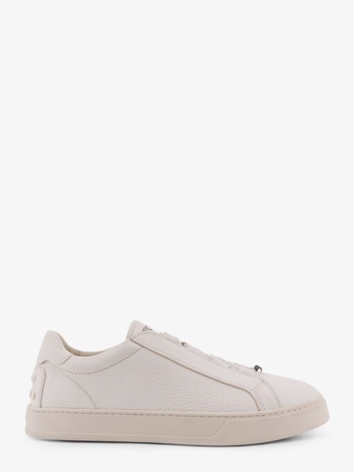 Leather sneakers